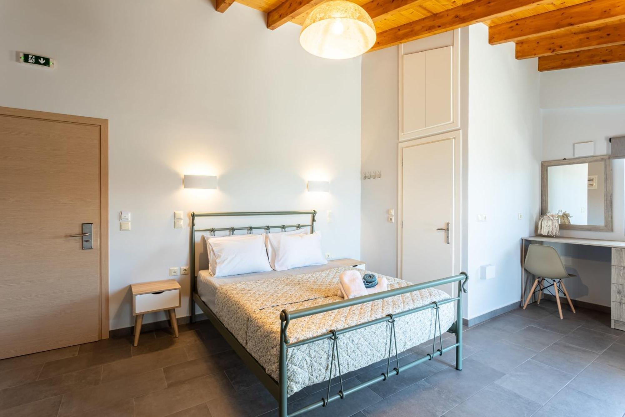 Petrino Serene Nests - Bright Getaways Каковатос Екстер'єр фото