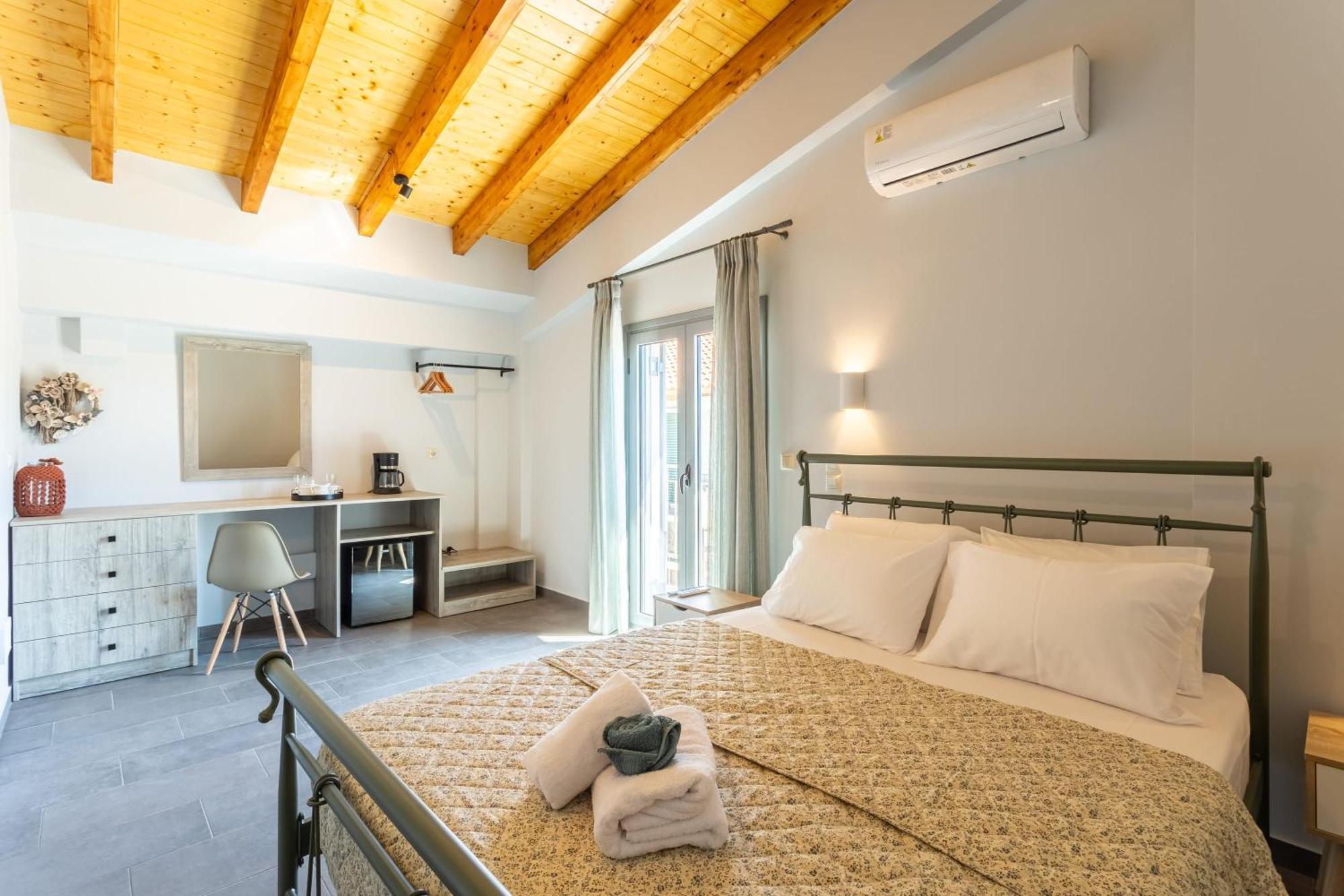 Petrino Serene Nests - Bright Getaways Каковатос Екстер'єр фото